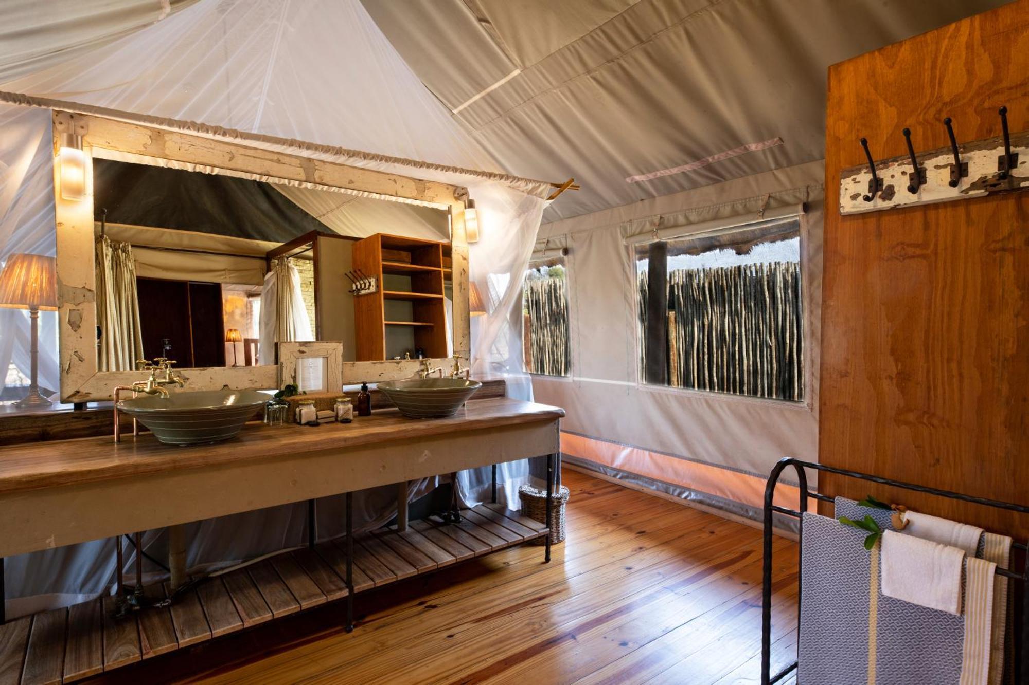 Отель Pafuri Camp Makuleke Экстерьер фото